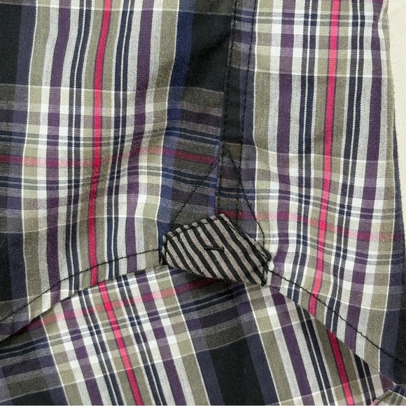 Volcom Men's Classic Fit Weirdoh Plaid II Long Sleeve Button Up Shirt | Size M - Picture 10 of 12